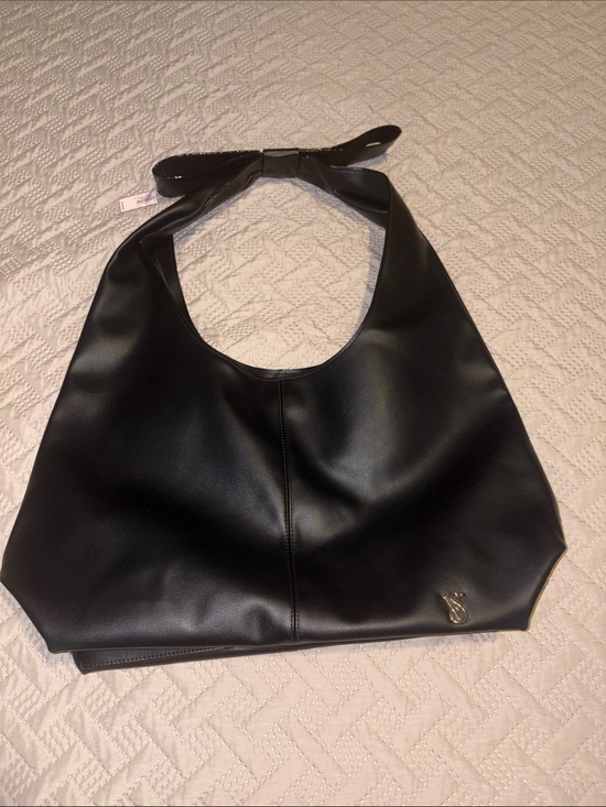 Victoria's Secret Handbags - VS Black Women’s Shoulder Bag - Sleek Everyday Carry